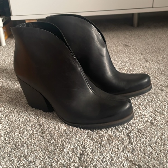 Korks bootie - Picture 3 of 9